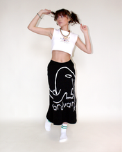 Load image into Gallery viewer, organic vegan t-shirts that are sustainably sourced and produced